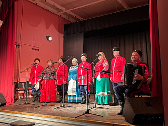 Гала-концерт межрегиональных фестивалей-конкурсов "Голоса России" и "Мир прекрасен"