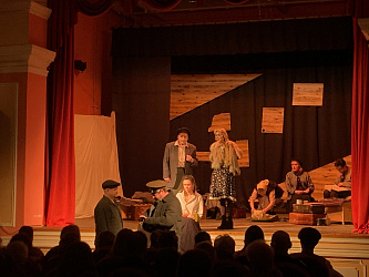 Премьера спектакля по мотивам пьесы М. Рощина «Эшелон»