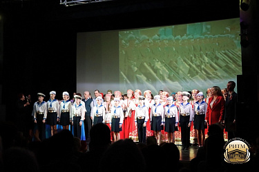  Гала-концерт победителей фестивалей и конкурсов народного творчества «Победный Май!» в г. Галич